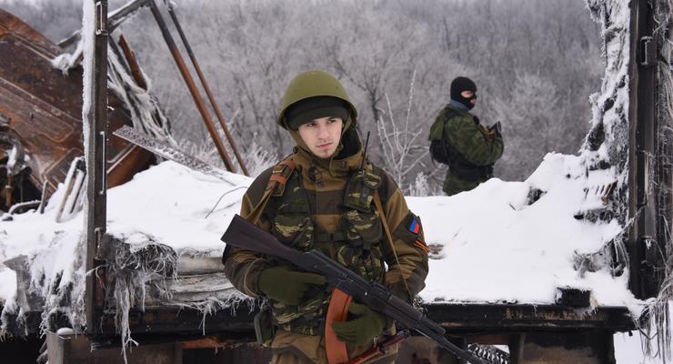 В Луганск прибыли 300 военных РФ в форме без опознавательных знаков - Тымчук