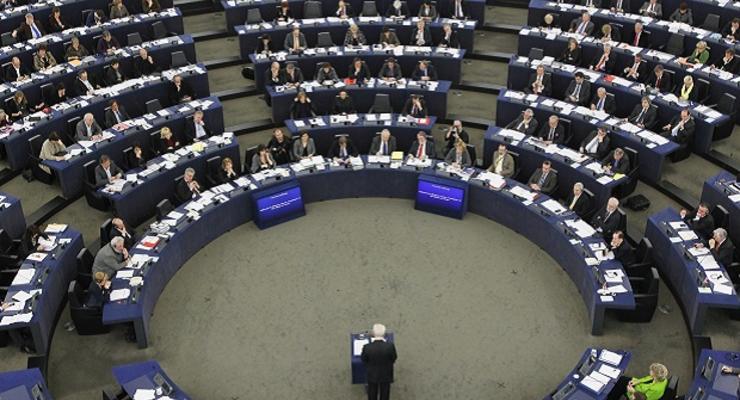 Европарламент раскритиковал Могерини за нерешительную политику по Украине