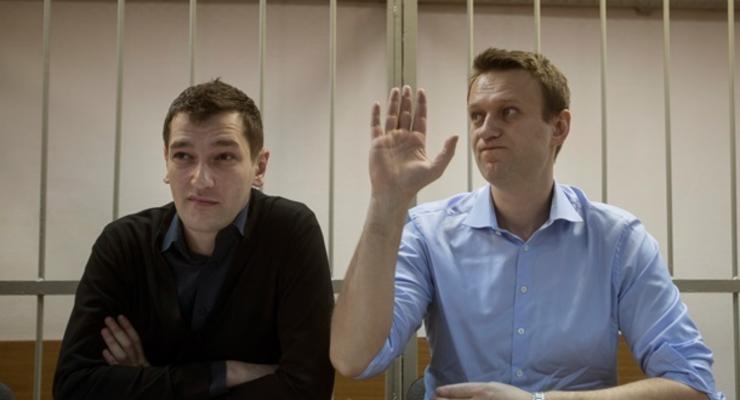 Европарламент назвал политически мотивированным приговор братьям Навальным