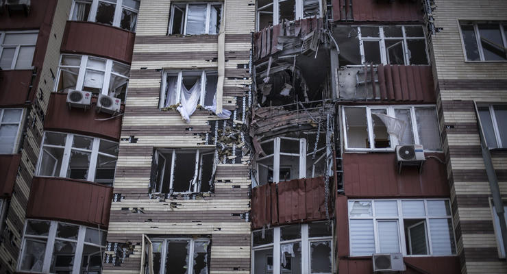 Разрушения в центре Донецка: фоторепортаж