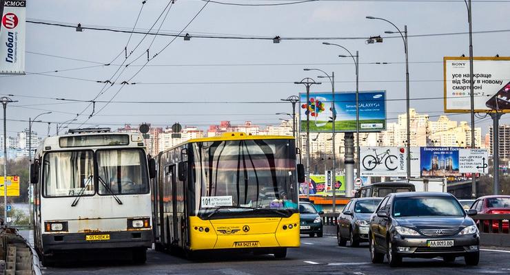 В Киеве восстановили отмененные маршруты общественного транспорта