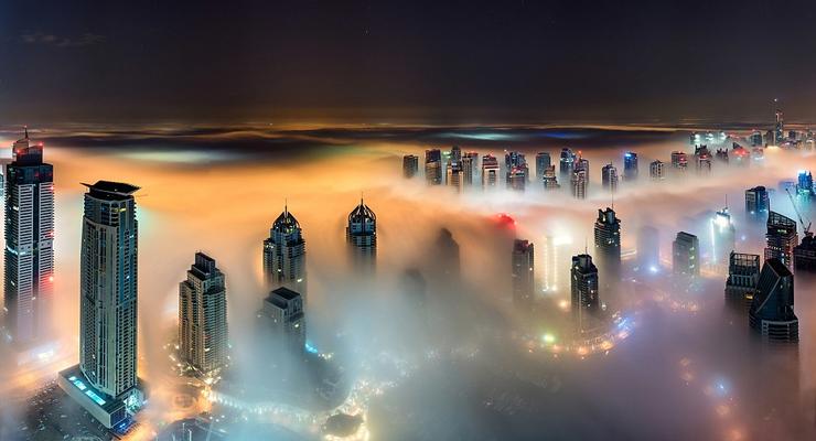 Город в пустыне. Фотограф представил снимки, сделанные с небоскребов Дубая