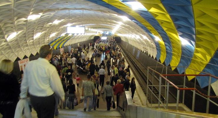 В харьковском метро сократили студенческие льготы