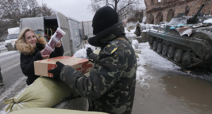 На Донбассе вводят военно-гражданские администрации