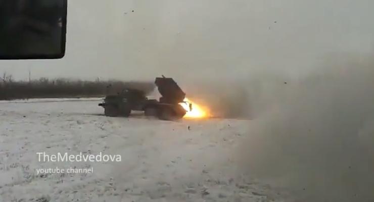 "Уходим, Михалыч": боевики сняли видео, как стреляют из "Града"