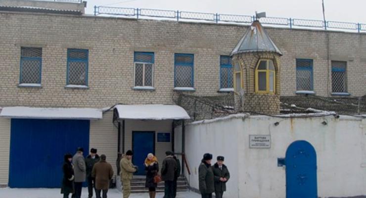 Из обстрелянной колонии в Луганской области сбежали 13 осужденных