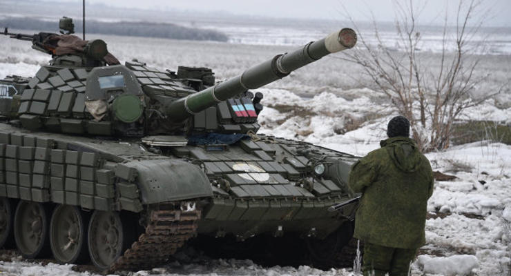 Половину Углегорска контролируют украинские военные - Мочанов