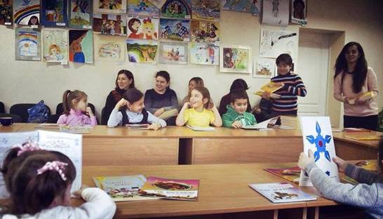 В Киеве ввели уроки крымскотатарского языка для детей