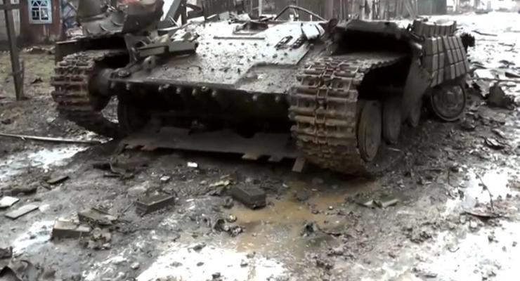 Обнародовано видео из Углегорска после нескольких дней боев