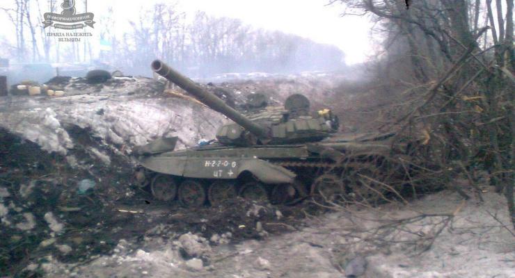 Появились фото танковой группы ДНР, уничтоженной под Дебальцево