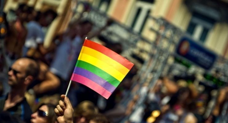 Власти Греции намерены узаконить однополые союзы