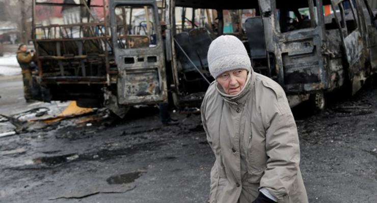 В Донецке снаряд попал в автостанцию, четверо погибших