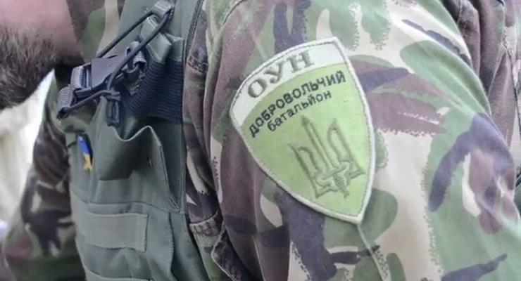 Во Львове бойцы "ОУН" нанесли ножевые ранения прохожему и СБУшнику - СМИ