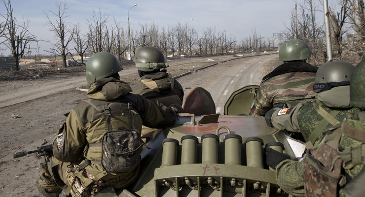 В НАТО назвали число вторгшейся в Украину военной техники из РФ