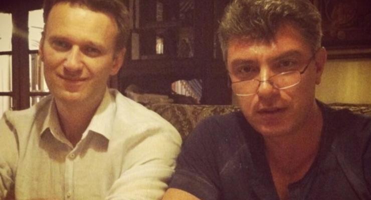 Навальный надеется, что его отпустят попрощаться с Немцовым