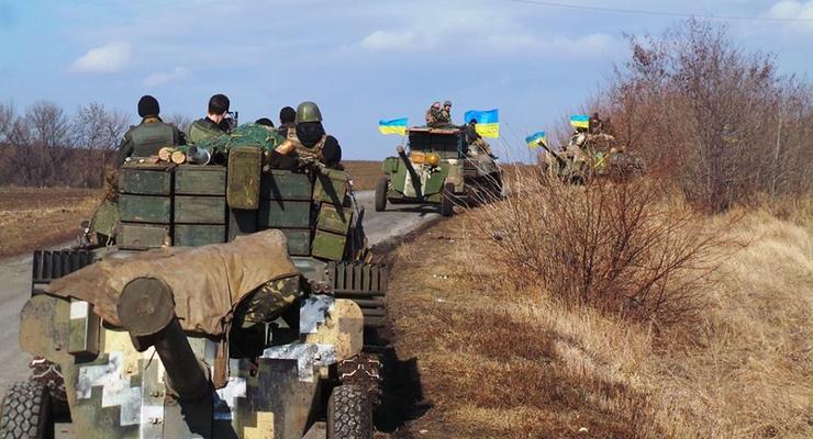 Боевики обстреляли Широкино, Луганское и Авдеевку