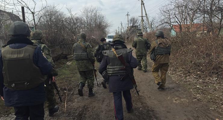 В Широкино позиции Азова подверглись минометному обстрелу - МВД