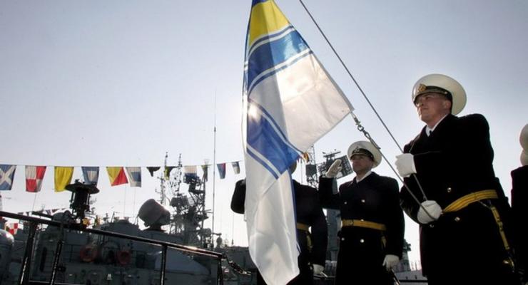 Сокращать до флотилии военно-морские силы Украины не будут - ИС
