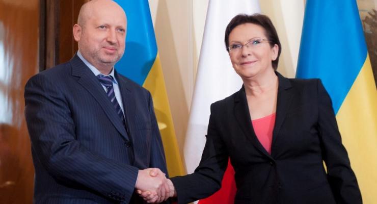 Турчинов встретился с премьером и министром обороны Польши