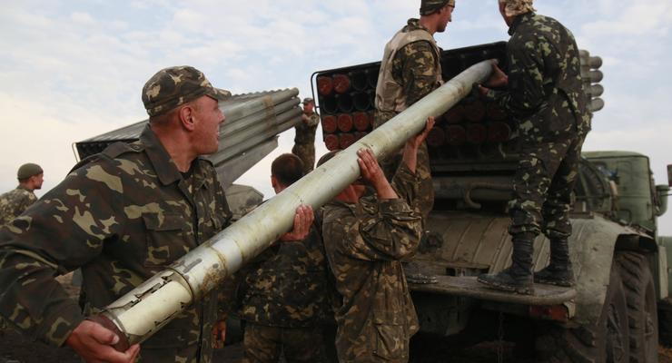 Украинская армия завершила четвертый этап отвода тяжелых вооружений