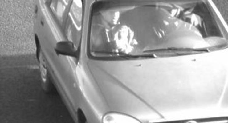 СМИ опубликовали фото предполагаемых убийц Немцова в автомобиле ЗАЗ-Chance