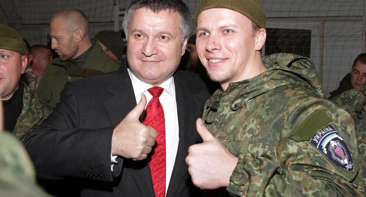 Аваков обещает уволить из МВД 20 тысяч милиционеров