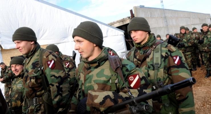 Полиция безопасности Латвии охотится за латышами, воюющими в Украине