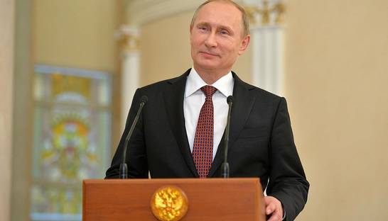 Путин обвинил Украину в "создании проблем в Крыму"