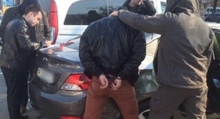 В Броварском районе арестовали чиновников, вымогавших $350 тысяч