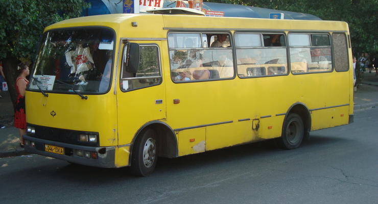 Киевские маршрутчики начали снижать цены на проезд