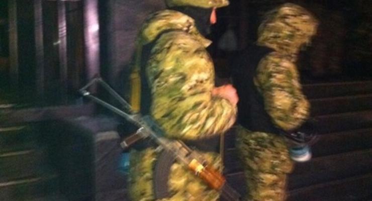 Коломойский: У охраны Укрнафты были муляжи автоматов и страйкбольное оружие