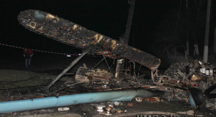 МВД: На месте крушения самолета на Волыни обнаружены останки двух обгоревших тел