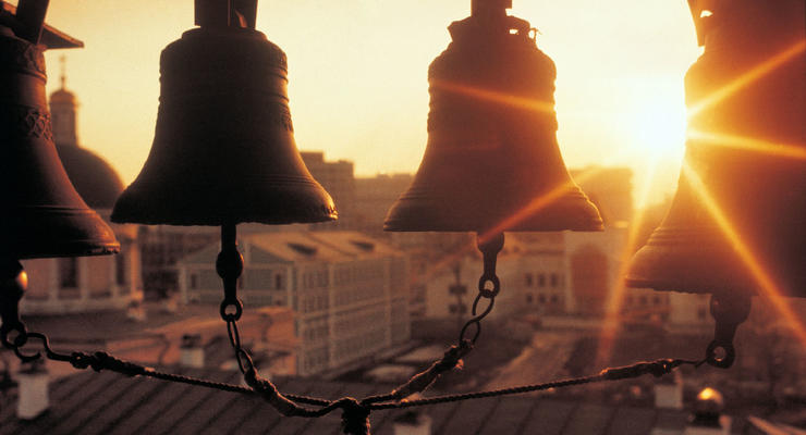 Крымчанин украл и продал на металлолом старинные колокола