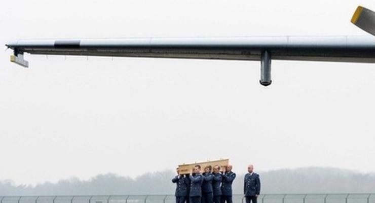 Из Харькова в Нидерланды вылетел самолет с останками жертв крушения Боинга-777