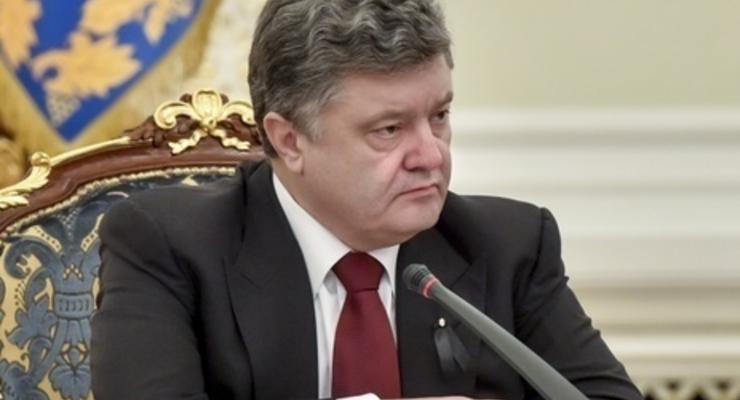 Порошенко заявил, что не допустит конфликта внутри украинской власти