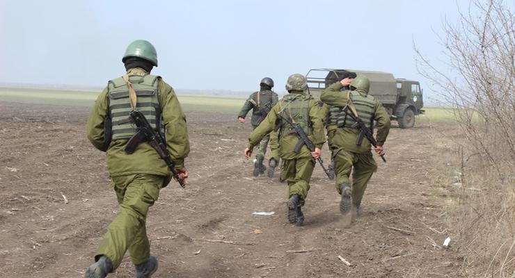 За сутки ранены двое военных, обстановка на Донбассе контролируемая