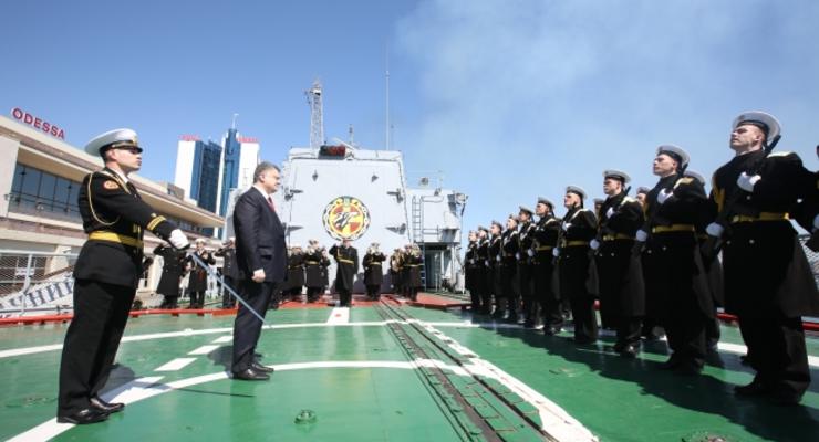 Порошенко: Флот Украины должен быть совместимым с кораблями НАТО