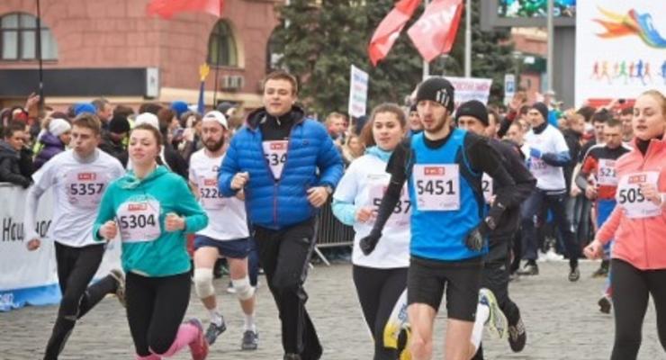 В Харькове проходит международный марафон, в котором участвуют представители властей города