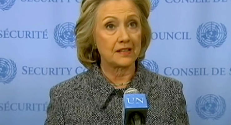 Хиллари Клинтон попросила выделить больше денег Украине