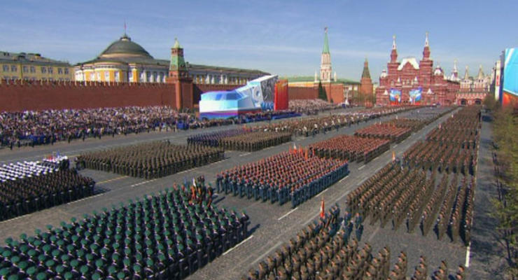СМИ: Власти ЛНР планируют отправить ветеранов на парад в Москву
