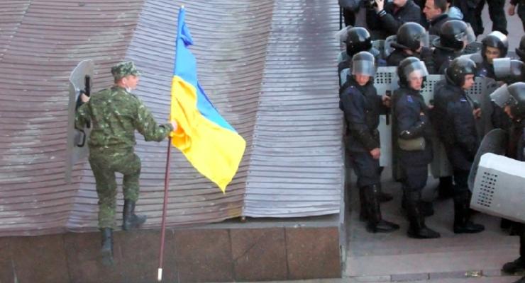 Донецкую ОГА захватывал крымский сепаратист Аксенов - Тарута