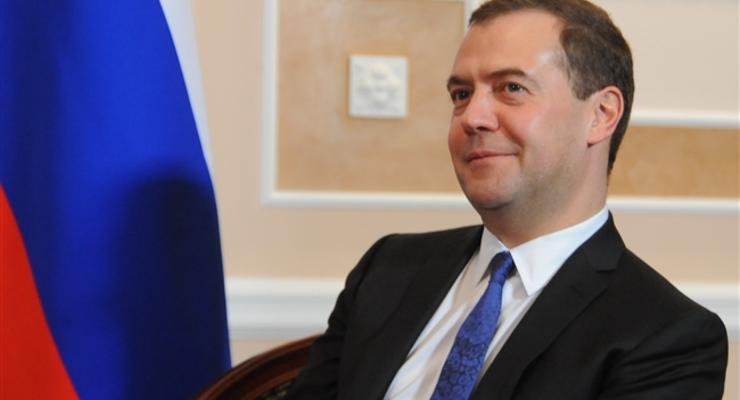 Медведев сравнил аннексию Крыма с падением Берлинской стены