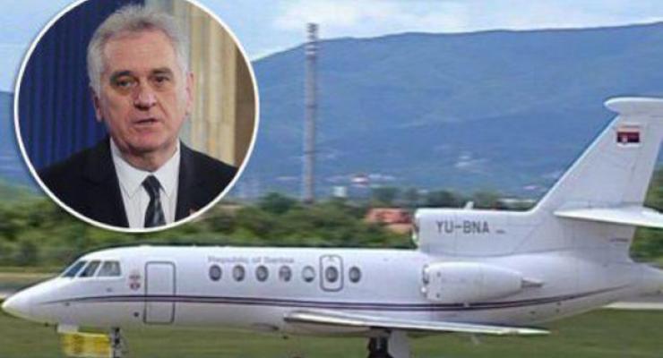 Самолет президента Сербии чуть не упал из-за пролитого пилотом кофе