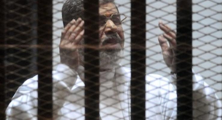 Amnesty International: Приговор экс-президенту Египта Мурси является пародией на правосудие