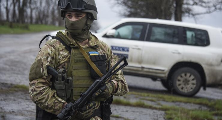 Боевики проводят перегруппировку сил в Донецке - ИС