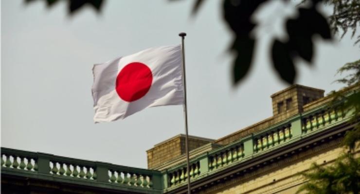 Японский премьер отказался приехать в Москву на 9 мая