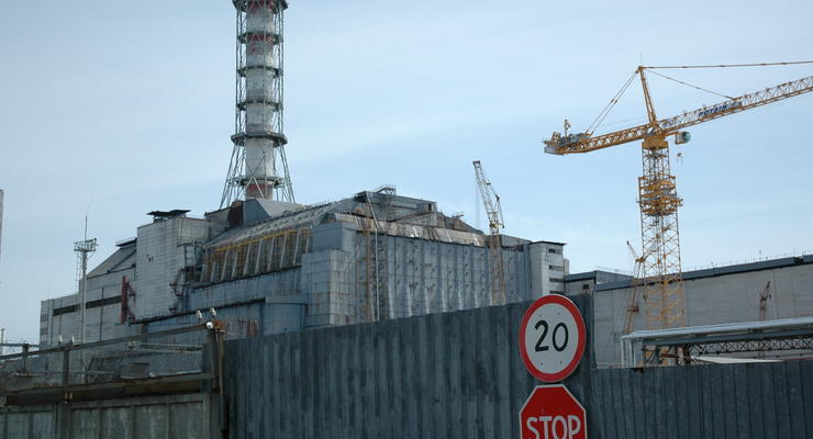 Порошенко посетит Чернобыльскую АЭС в 29-ю годовщину аварии