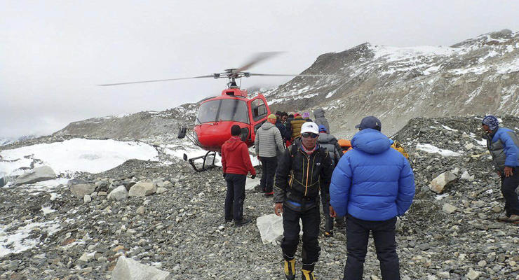 Землетрясение в Непале: найдены 84 погибших альпиниста
