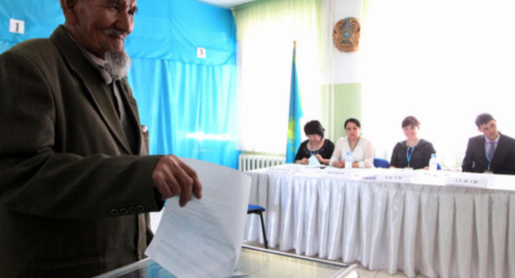 Голосование в Казахстане завершилось. На выборы пришли около 90% избирателей