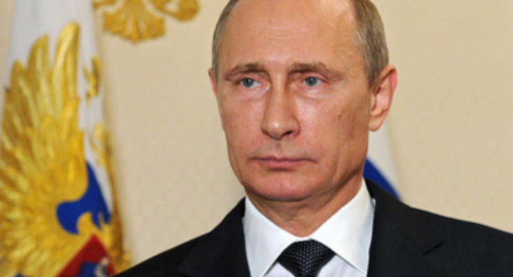 Больше половины россиян хотят видеть Путина президентом России - опрос